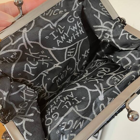 Rare Betsey Johnson y2k Black Sequined Chain-Strap Mini Purse with Cute Bow - Picture 4 of 5